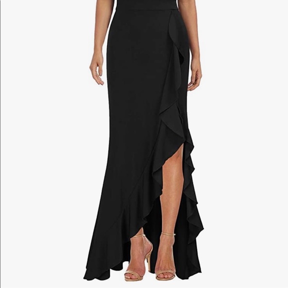 Elegant black dress NWT. Size small. Woosea brand. - Picture 2 of 3